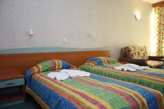 Отель Hotel Kristel Park - All Inclusive Light Кранево Двухместный номер с 1 кроватью или 2 отдельными кроватями и балконом-6