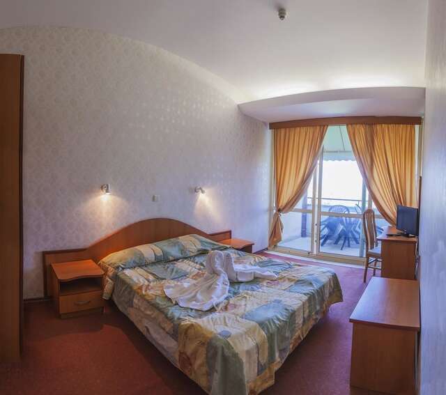 Отель Hotel Kristel Park - All Inclusive Light Кранево-6