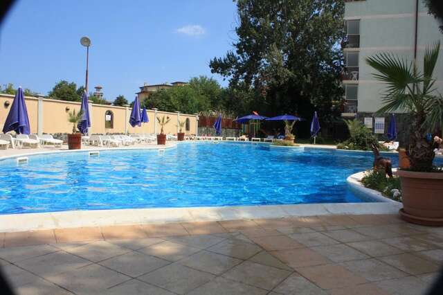 Отель Hotel Kristel Park - All Inclusive Light Кранево-9